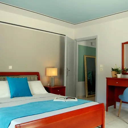 Alkyoni & Hotel apartamentowy 3*