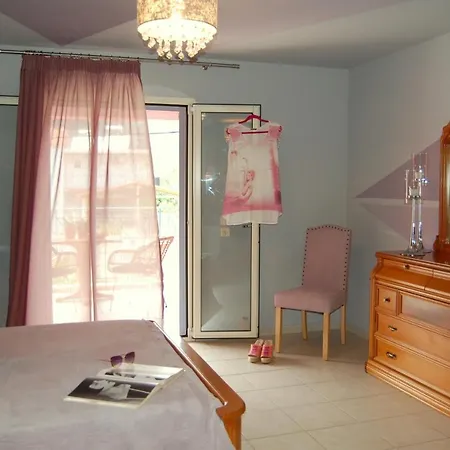 Alkyoni & Poros (Kefalonia)