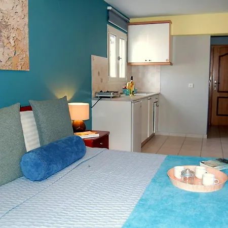 Alkyoni Apartments&studios 3*