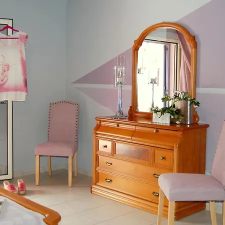 Alkyoni & 3* 波罗斯