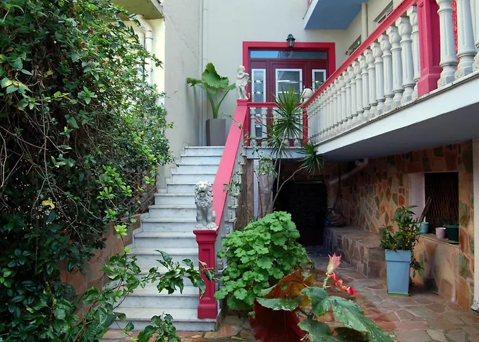 Alkyoni & Aparthotel